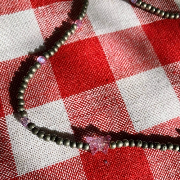 Adorable Mid-2000s Butterfly Choker - Picture 3 of 3
